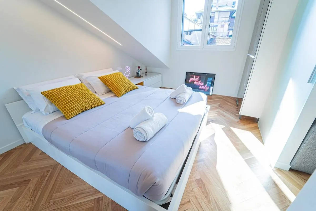 Brera Littlesuite Duomoview Milan Hébergement de vacances